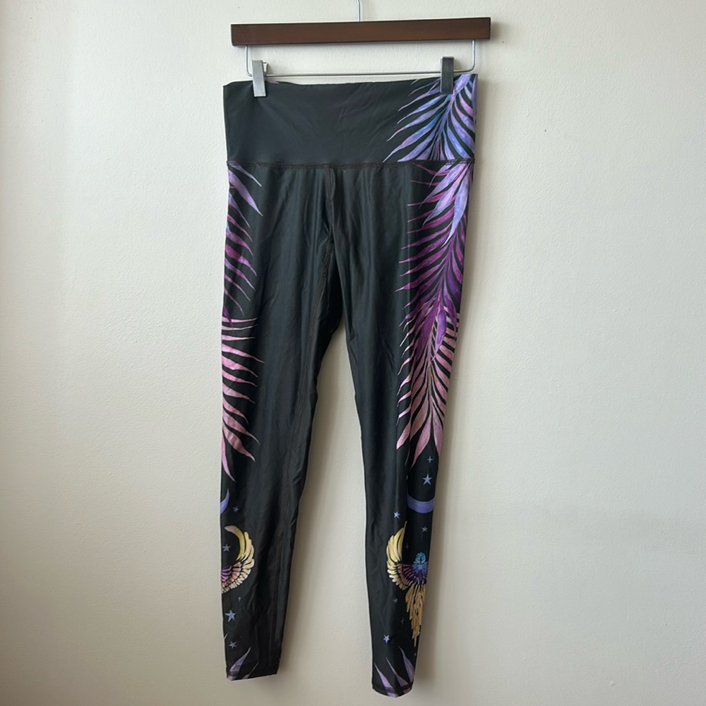 Teeki -rare - MEDIUM